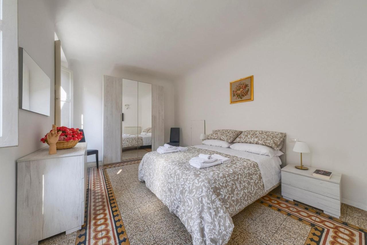 Appartamento Nel Cuore Di Firenze + Wifi+Aria Condizionata +Netflix Luaran gambar