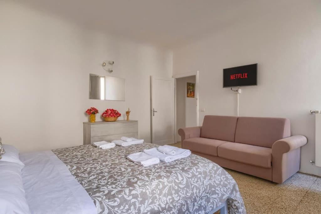Appartamento Nel Cuore Di Firenze + Wifi+Aria Condizionata +Netflix Luaran gambar